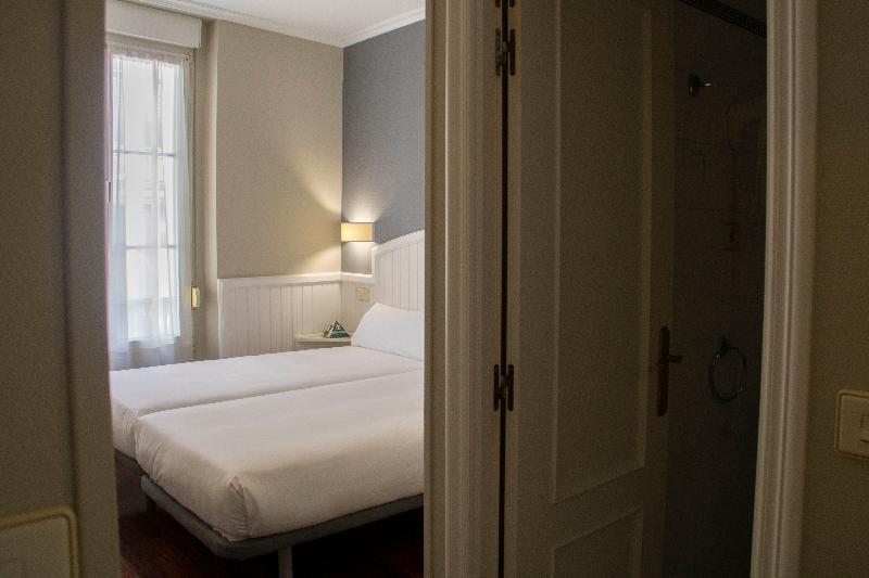 Alda Miramar Rooms Gijón Extérieur photo